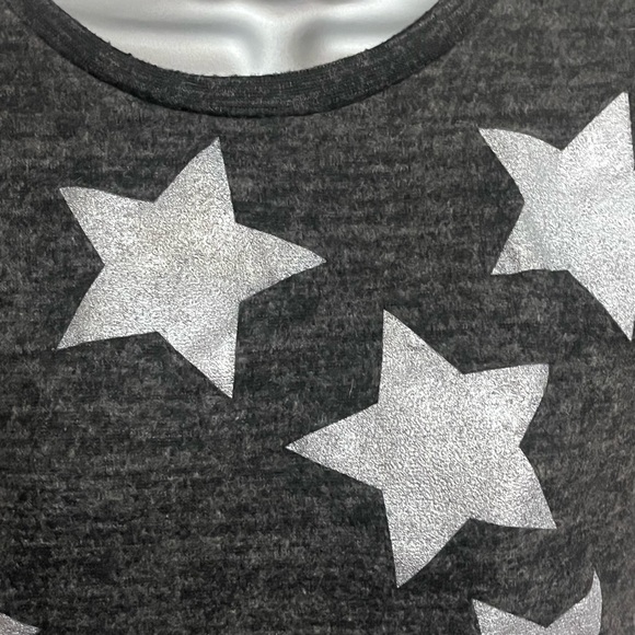 Love for humanity cropped top - Picture 4 of 7